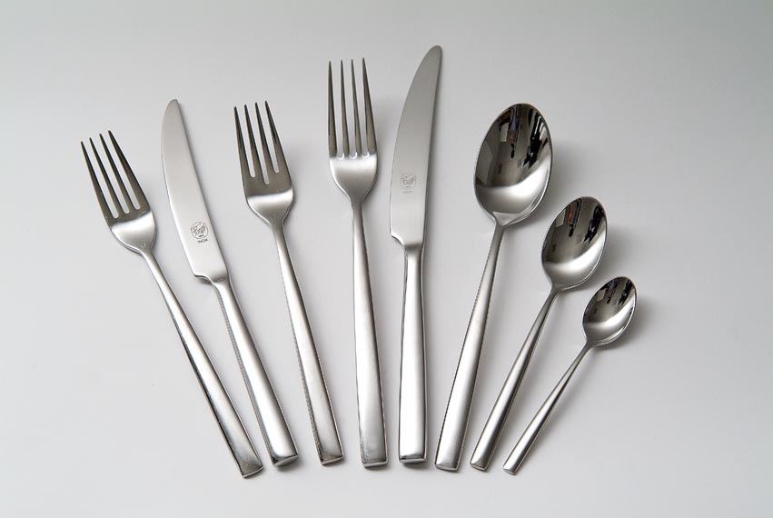 coltello_tavola_4b95845ee3352.jpg