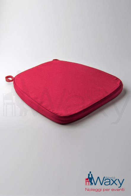 cuscino in cotone color bordeaux per sedia chavarina